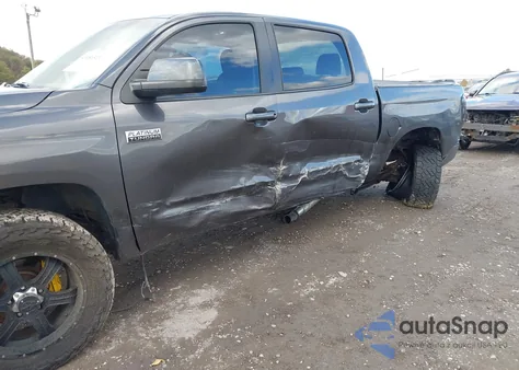 2015 Toyota Tundra Platinum 5.7L V8 z USA, uszkodzony, nr VIN 5TFAY5F17FX448794
